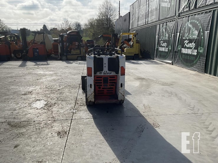 2016-bobcat-mt85-image-3