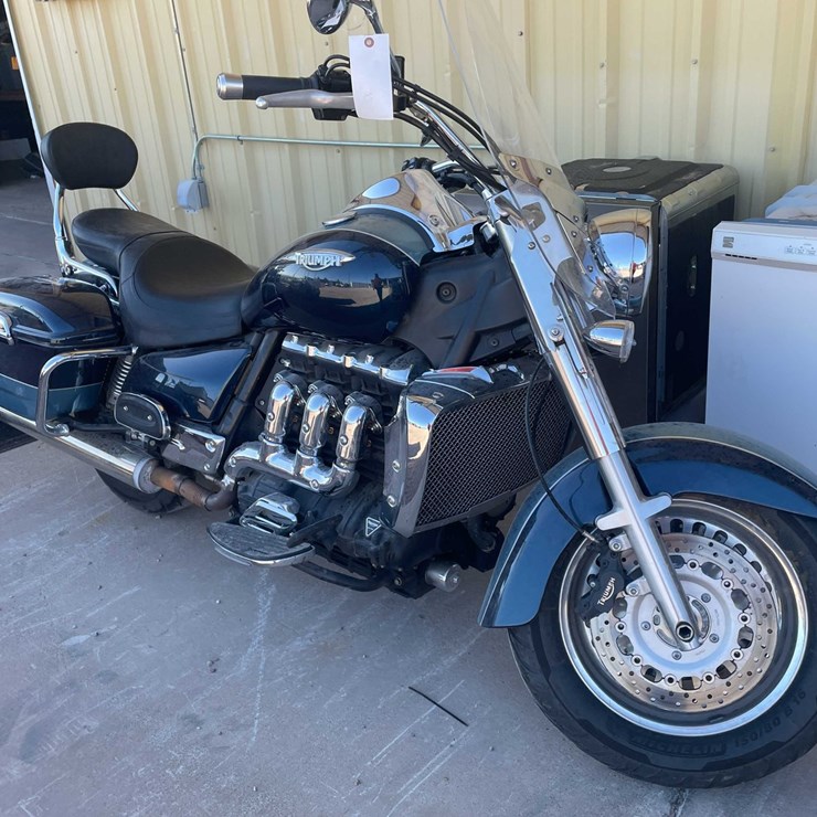 #173 • 2009 Triumph Rocket III Motorcycle (has TX Title)