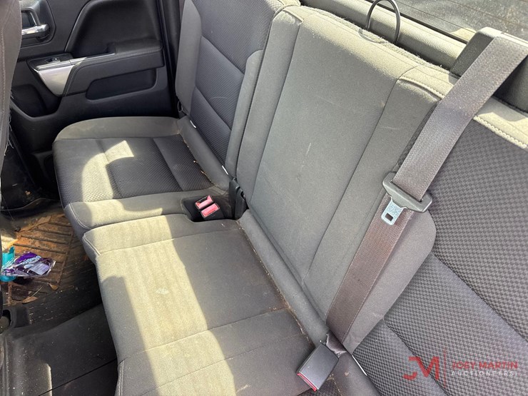 2015-chevrolet-silverado-1500-lt-image-26