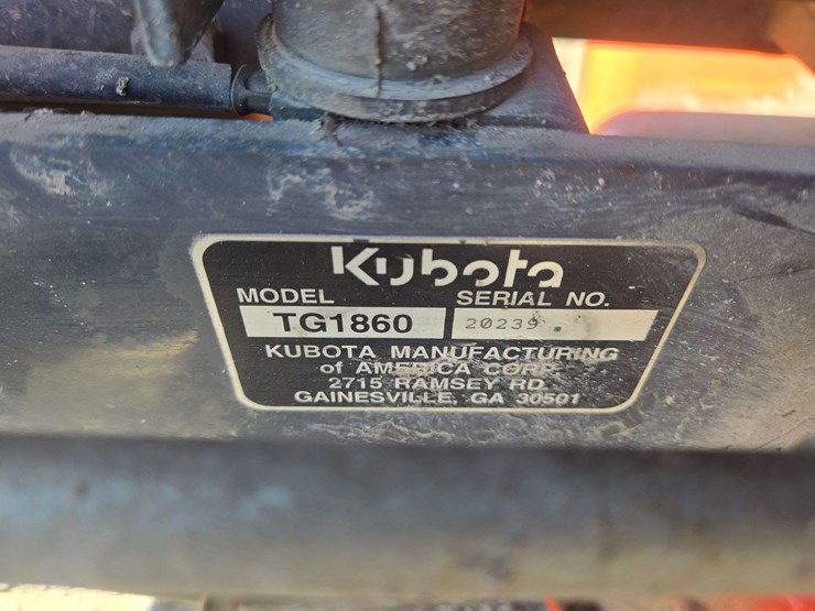 2001-kubota-tg1860-image-13