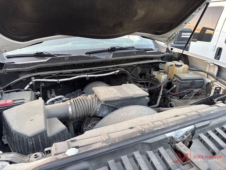 2021-chevrolet-silverado-2500-image-16