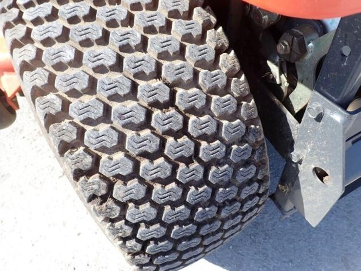 kubota-gr2100-image-45