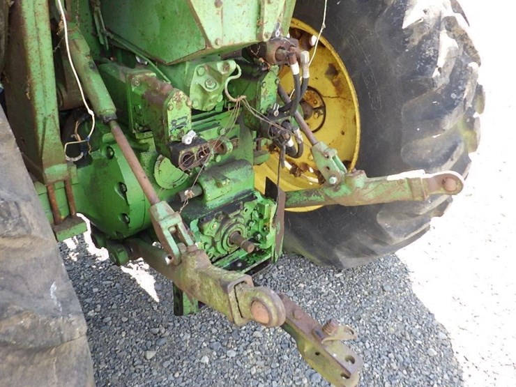 john-deere-4020-image-10