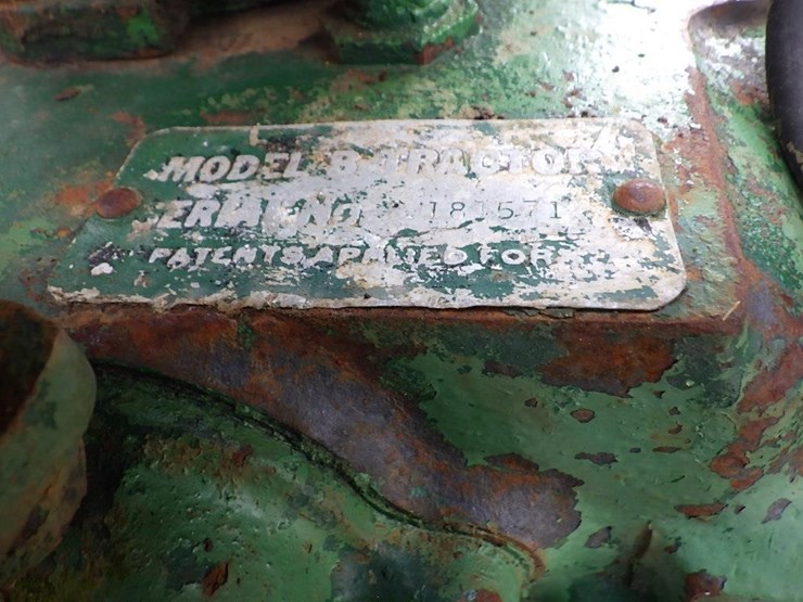 john-deere-b-image-26