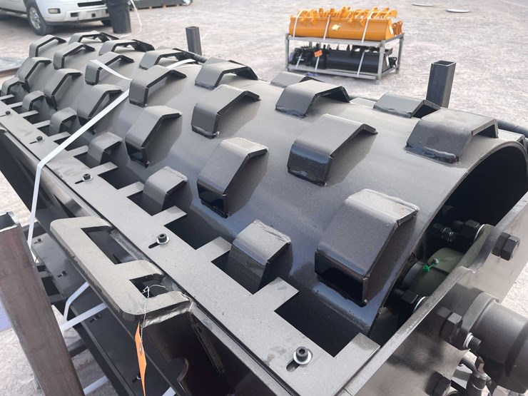 #3113-•-unused-2026-skid-steer-vibratory-roller-image-3