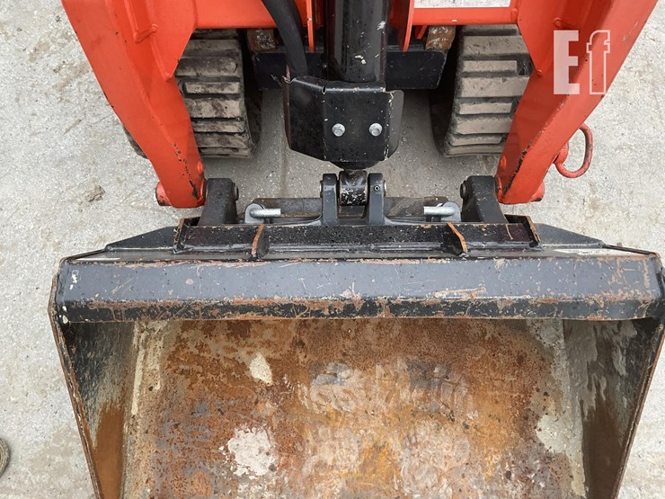 2023-kubota-scl1000-image-11