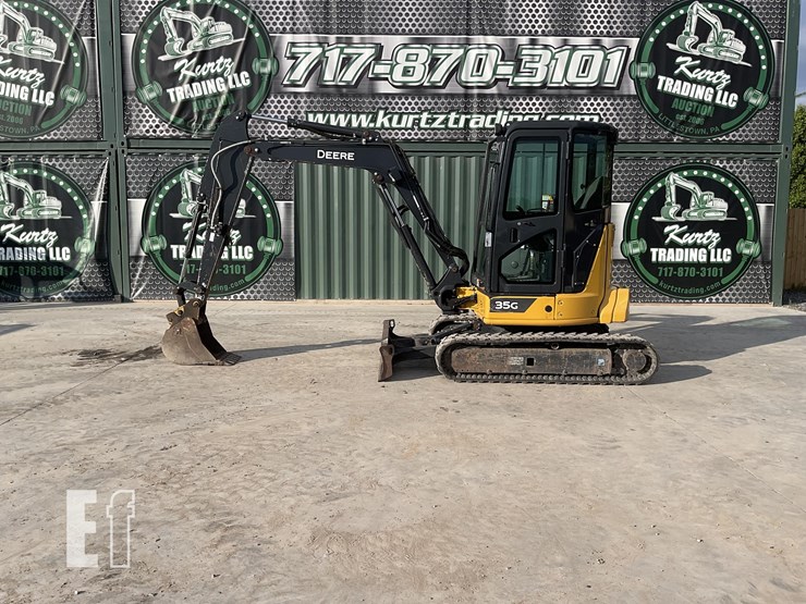 2023-deere-35g-image-1