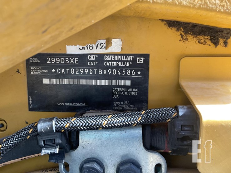 2023-caterpillar-299d3-xe-image-21