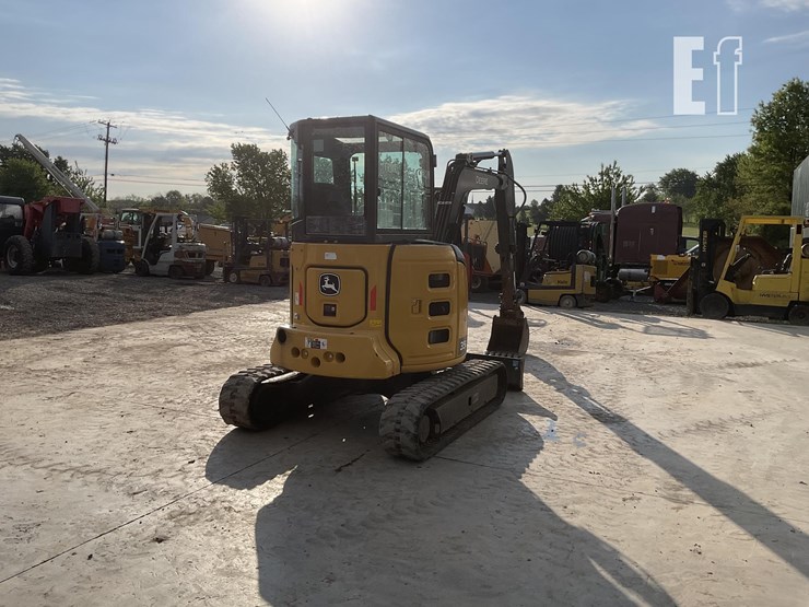 2023-deere-35g-image-4