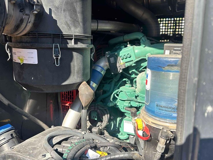 2023-pronar-mrw-2.75g-mobile-material-shredder-recycler-image-22