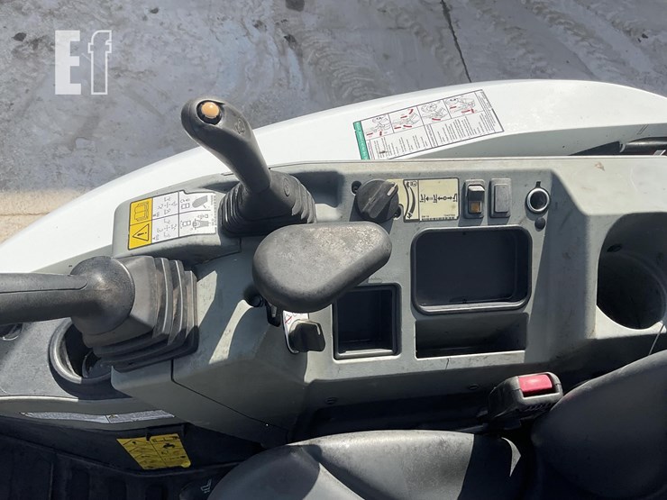 2023-bobcat-e26-image-14