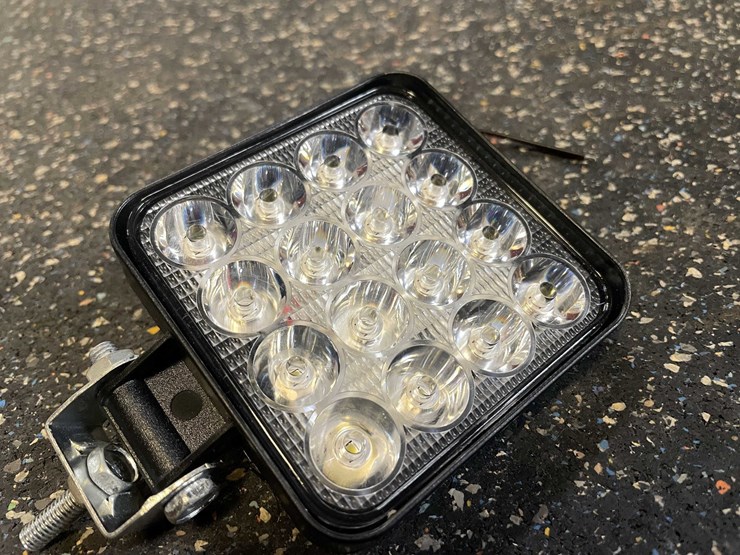 #2515-•-(2)-led-work-lights,-3.5"-square,-12vdc-(pr12)-image-5