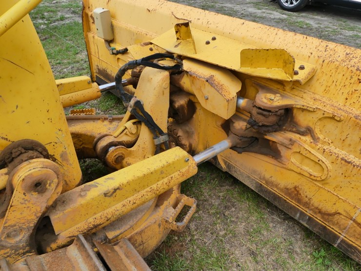 2018-komatsu-d51px-24-image-7