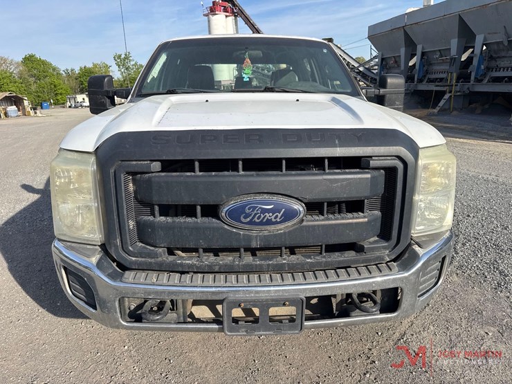 2015-ford-f250-xl-image-7