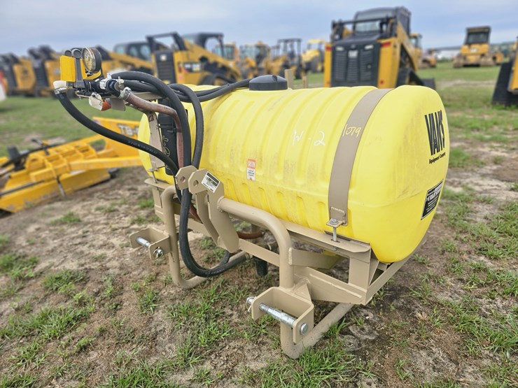 van's-3pt-boomless-sprayer-image-2