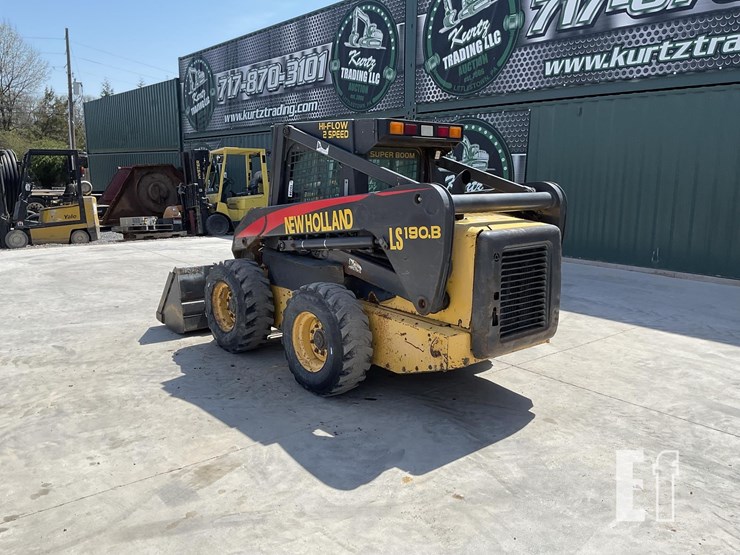2004-new-holland-ls190b-image-2