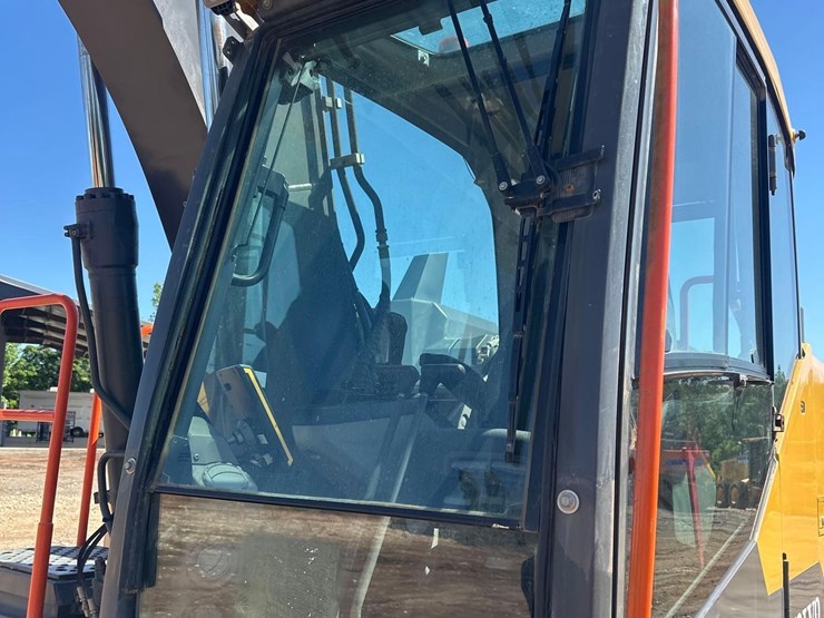 2021-volvo-ec140el-image-31