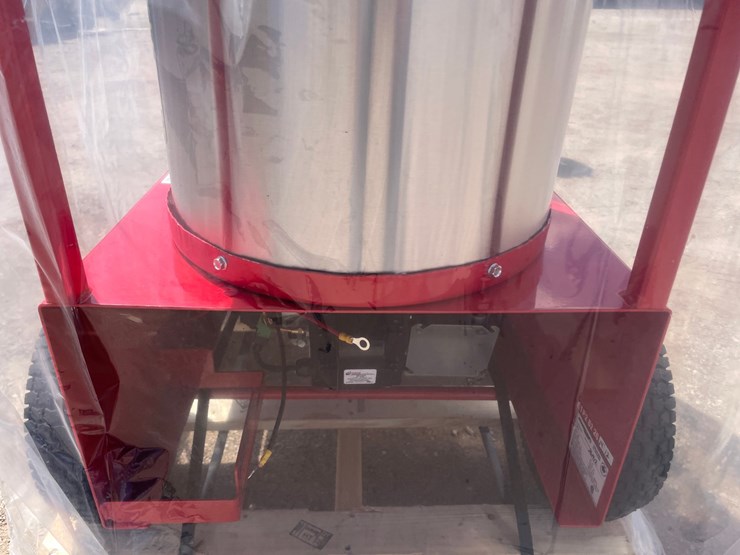 #245-•-magnum-4000-gold-power-washer-image-16