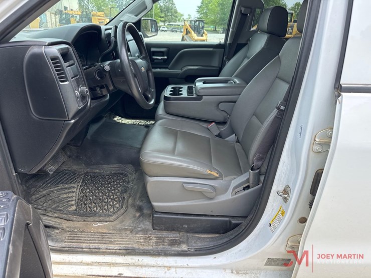 2017-chevrolet-silverado-1500-image-26