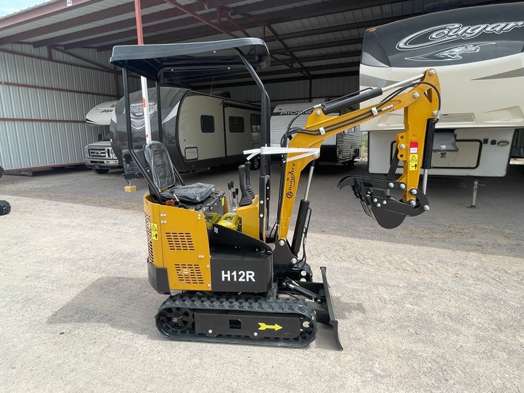 #3003-•-unused-2026-cfg-mini-excavator-image-4