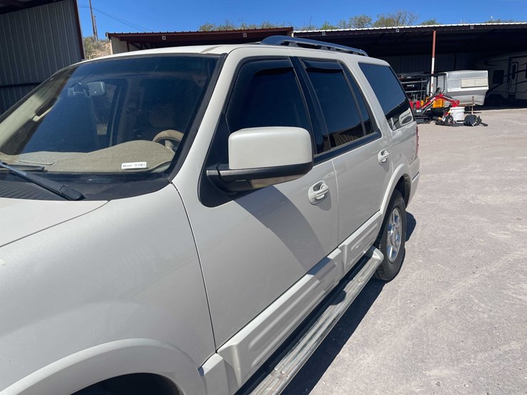 2006-ford-expedition-limited-image-22