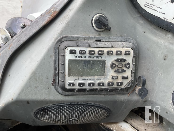 2020-bobcat-t650-image-16