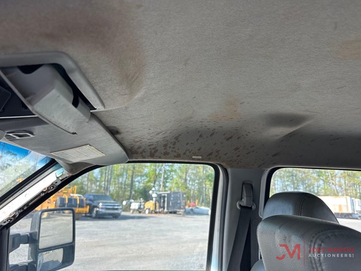 2015-ford-f250-xl-image-32