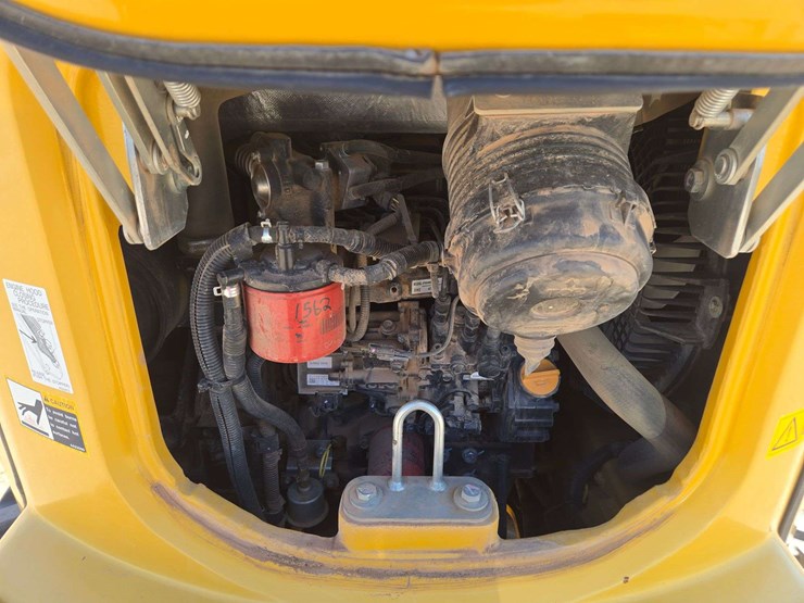 2015-deere-35g-image-11