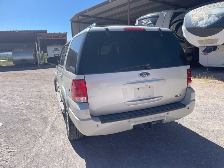 2006-ford-expedition-limited-image-4