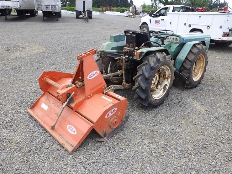 ferrari-85-tractor-image-5