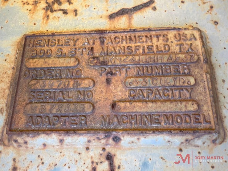 hensley-24"-excavator-tooth-bucket-w/-side-cutters,-80mm-pin-hole-image-4