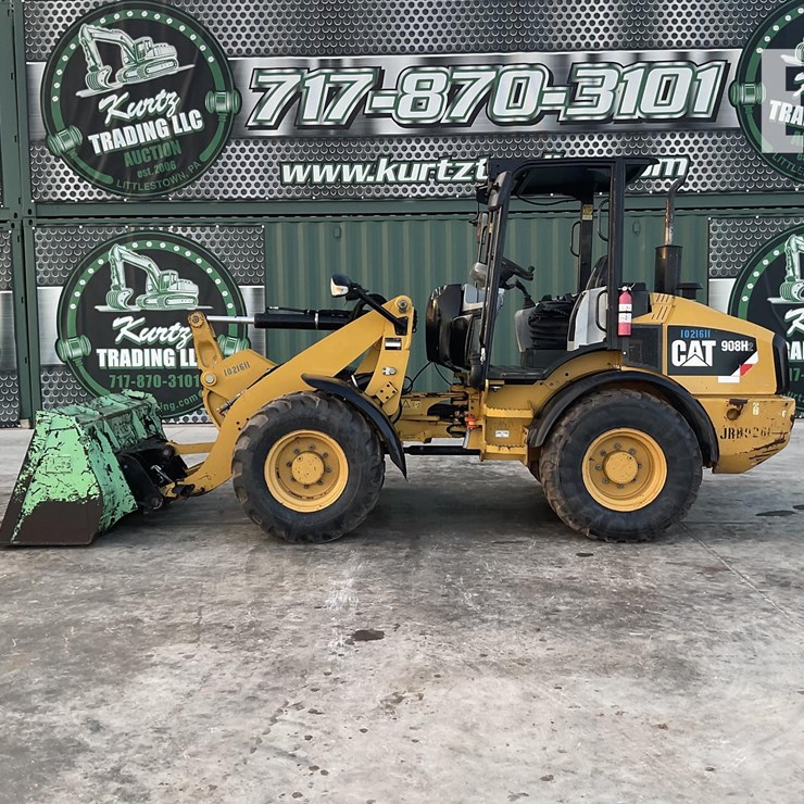 2015 CATERPILLAR 908H2