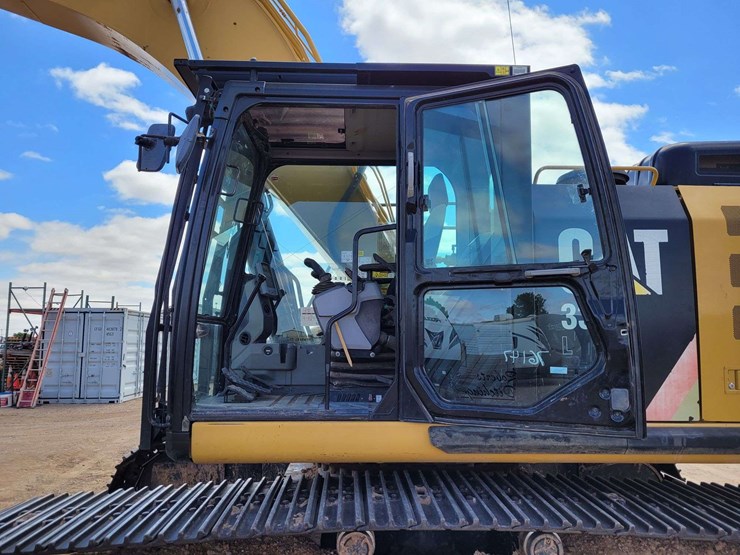 caterpillar-336fl-image-13