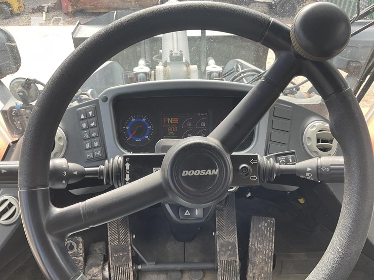 2021-doosan-dl200-5-image-14