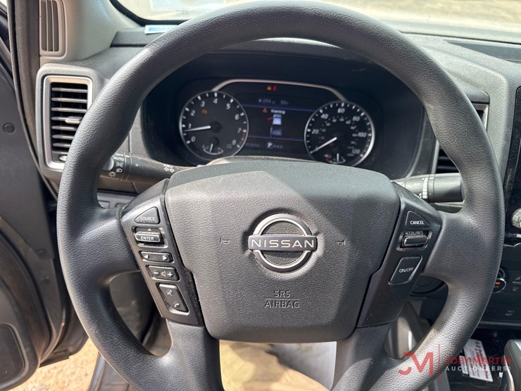 2022-nissan-frontier-image-31