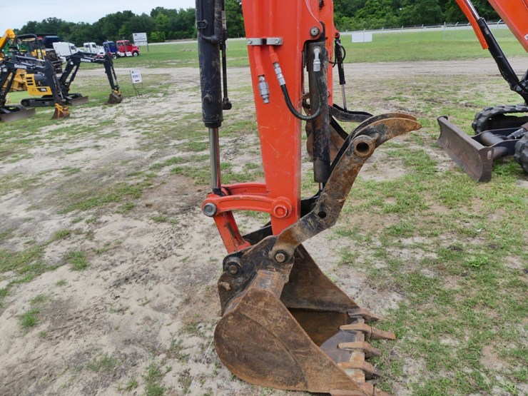 kubota-kx057-5-image-9