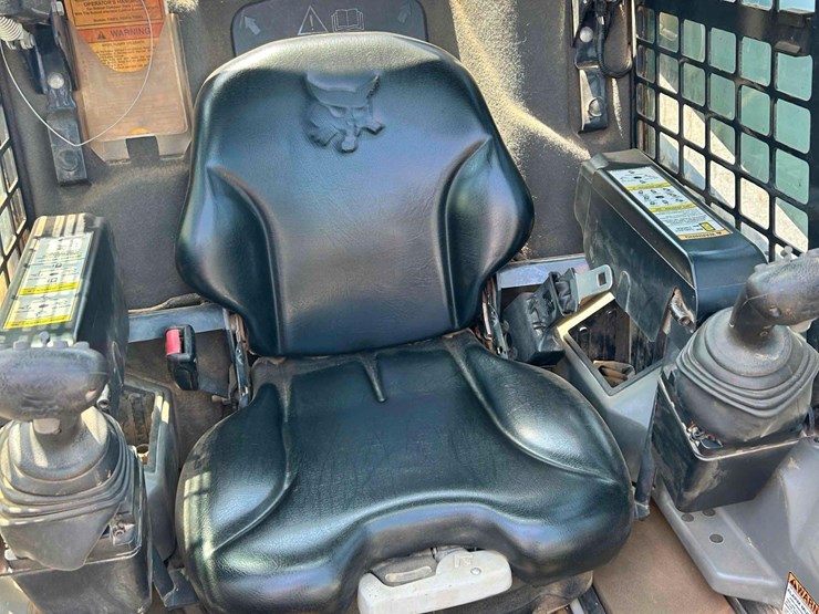 2019-bobcat-t590-image-22