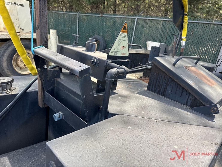 2002-garlock/cimline-trailer-crackfill-machine-image-14