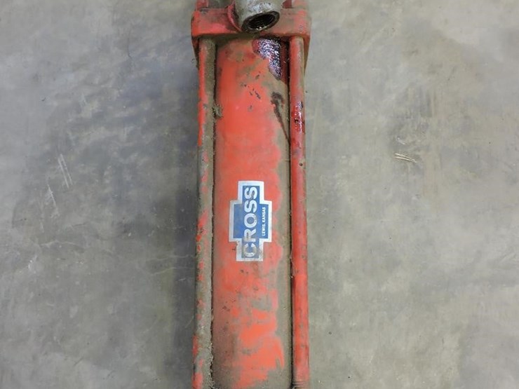 cross-hydraulic-cylinder-image-1