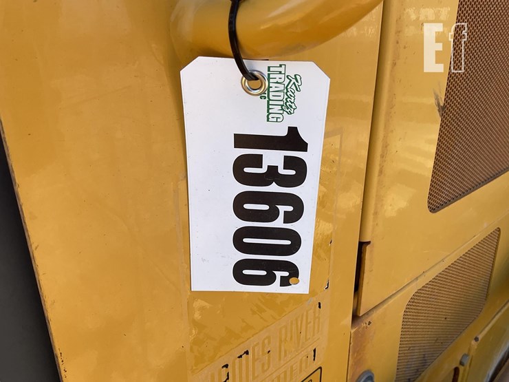 2017-deere-700k-image-22