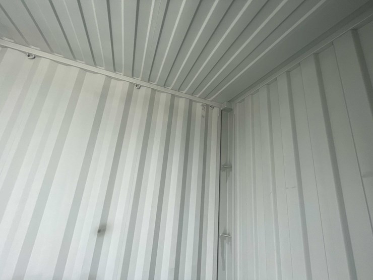 #101-•-40'-high-cube-multi-door-container-image-19