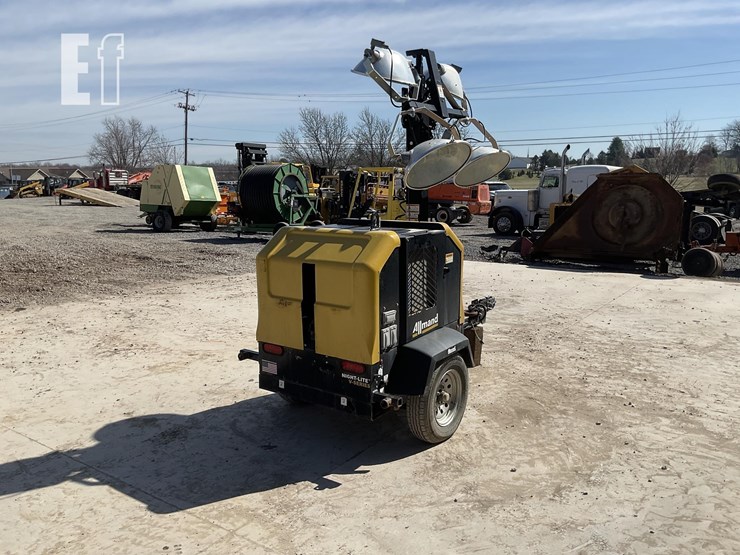 2019-allmand-bros-night-lite-v-series-image-4