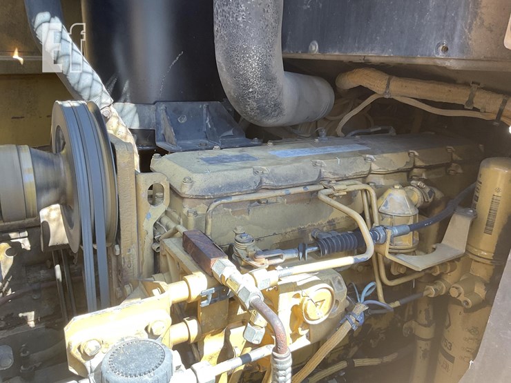 2000-caterpillar-953c-image-18