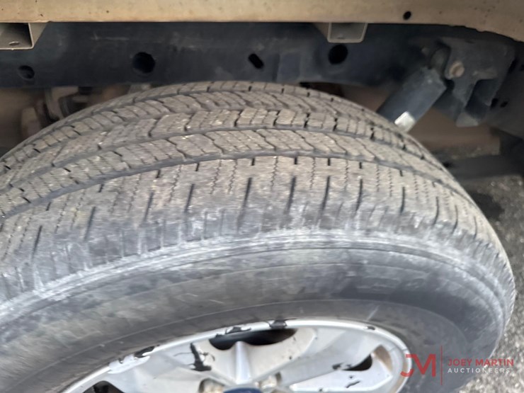 2018-ford-f150-xlt-image-10