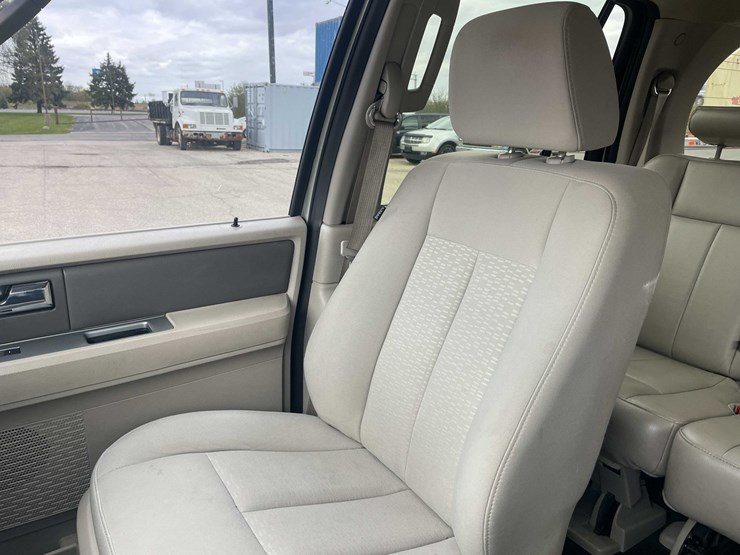 2008-ford-expedition-xlt-image-71