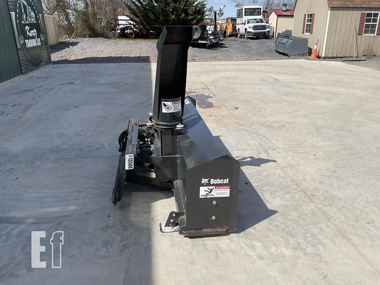 2011-bobcat-sb200-60-image-4