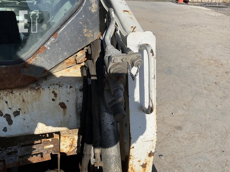 2018-bobcat-t450-image-13