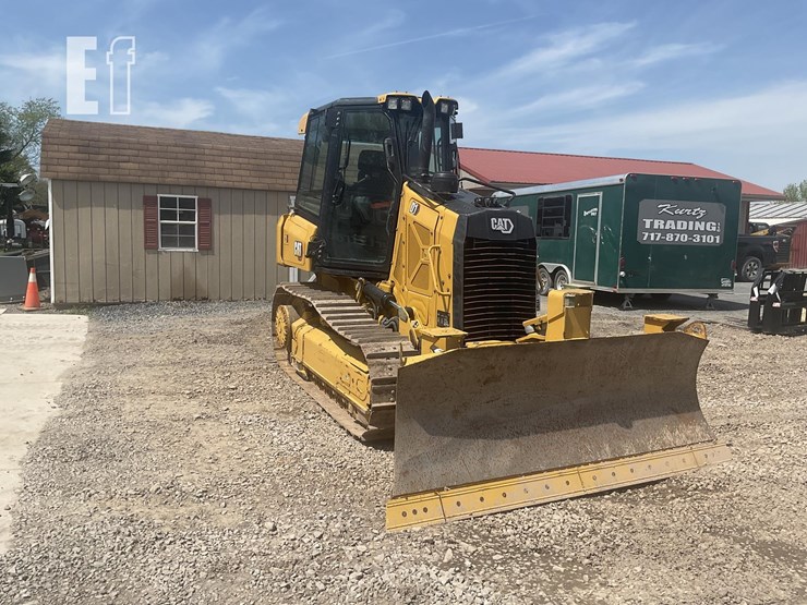 2022-caterpillar-d1-image-6