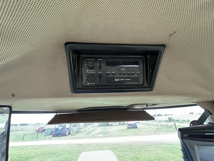 1996-john-deere-8770-image-43