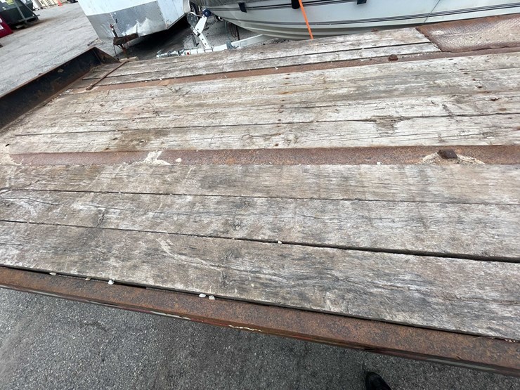 #1484-•-20-ton-tag-trailer-(has-wi-title)-(of)-image-31